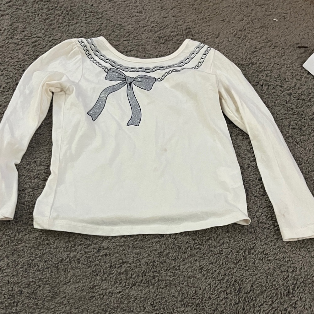The Children's Place Cream Long Sleeve Top with Bow Accent